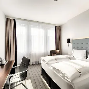 Premier Ost 3* München