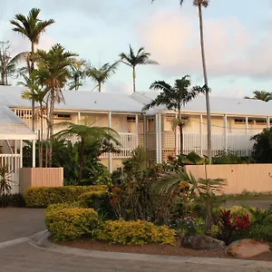 https://mackays-motel-mission-beach.queenslandhotels.net