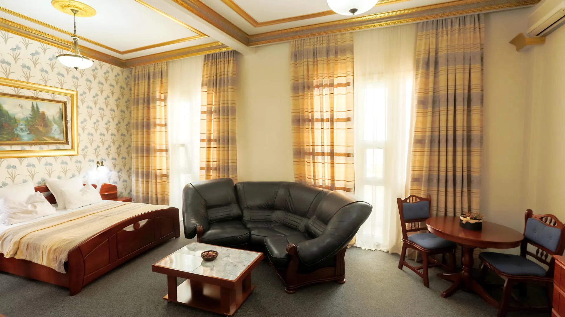 ****  Bucharest Comfort Suites Hotel Roemenië
