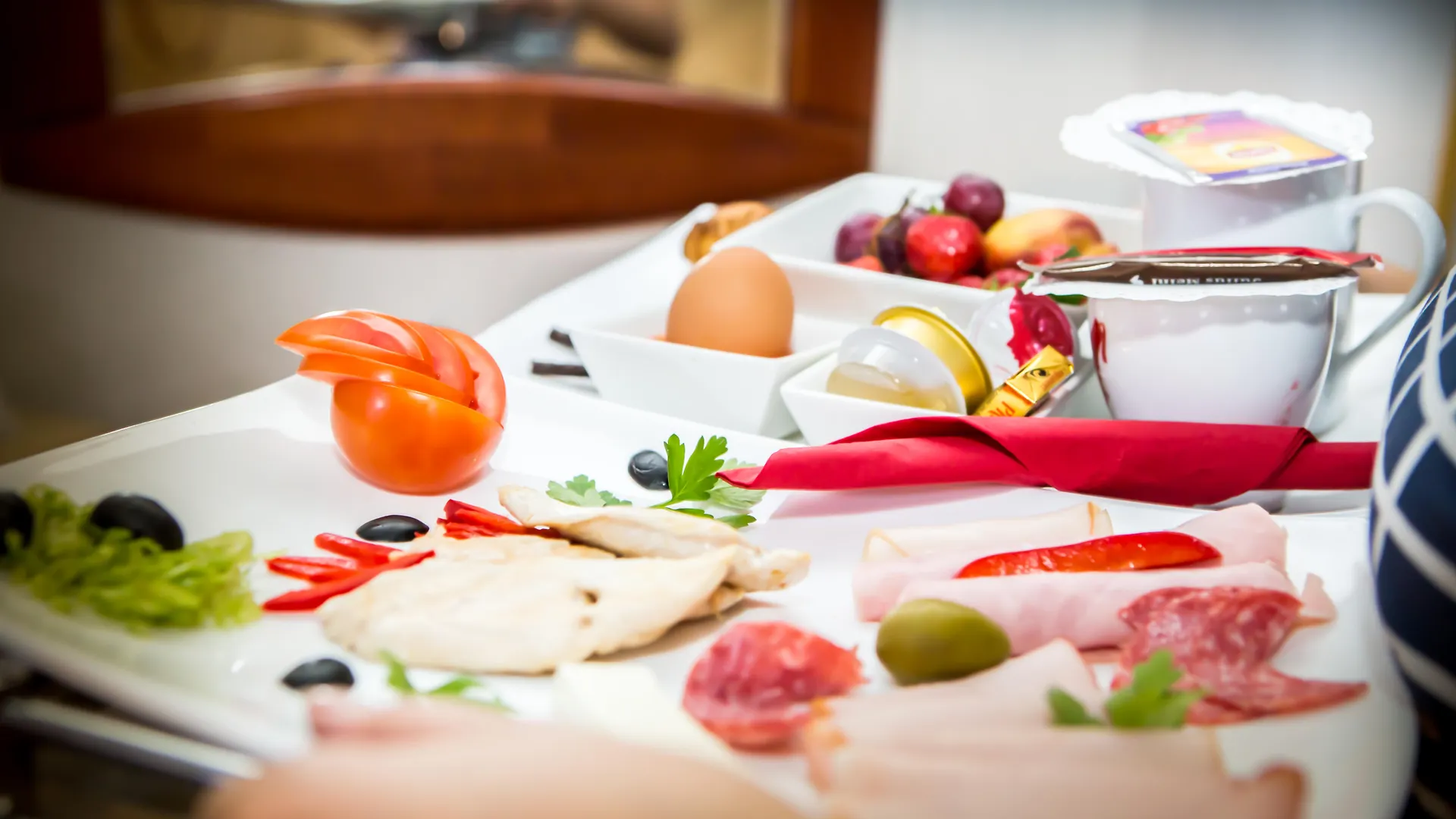 Bucharest Comfort Suites Hotel
