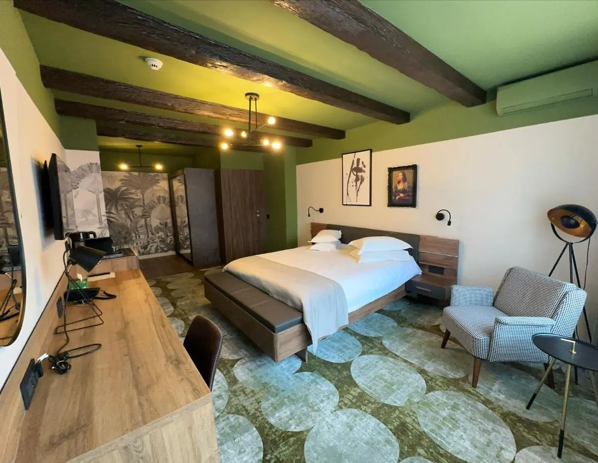 ****  Bucharest Comfort Suites Hotel Rumänien