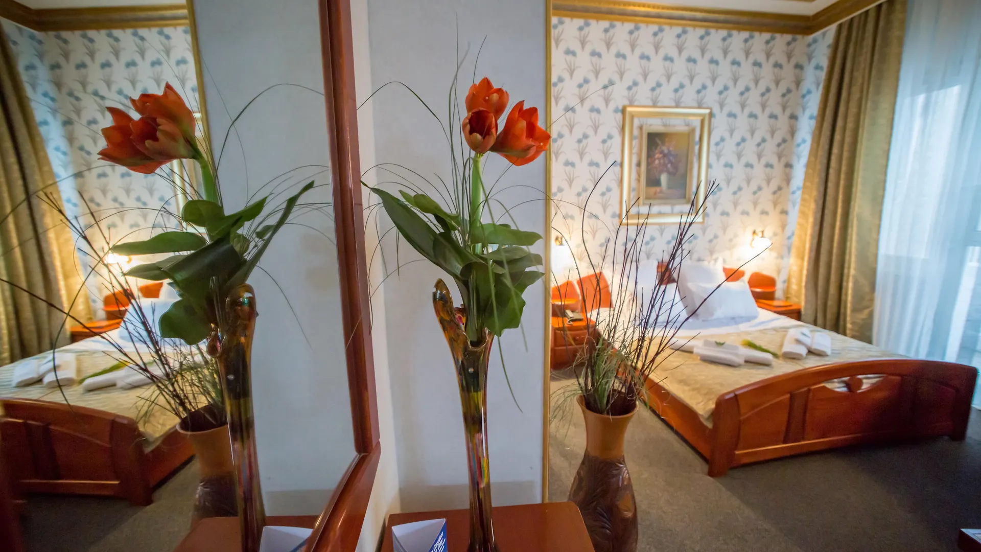 Bucharest Comfort Suites Hotel